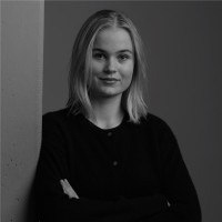 Julia Reinhart